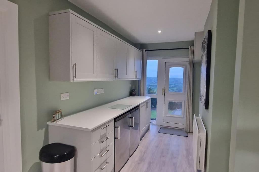 Bracken Cottage Ballyeaston 外观 照片